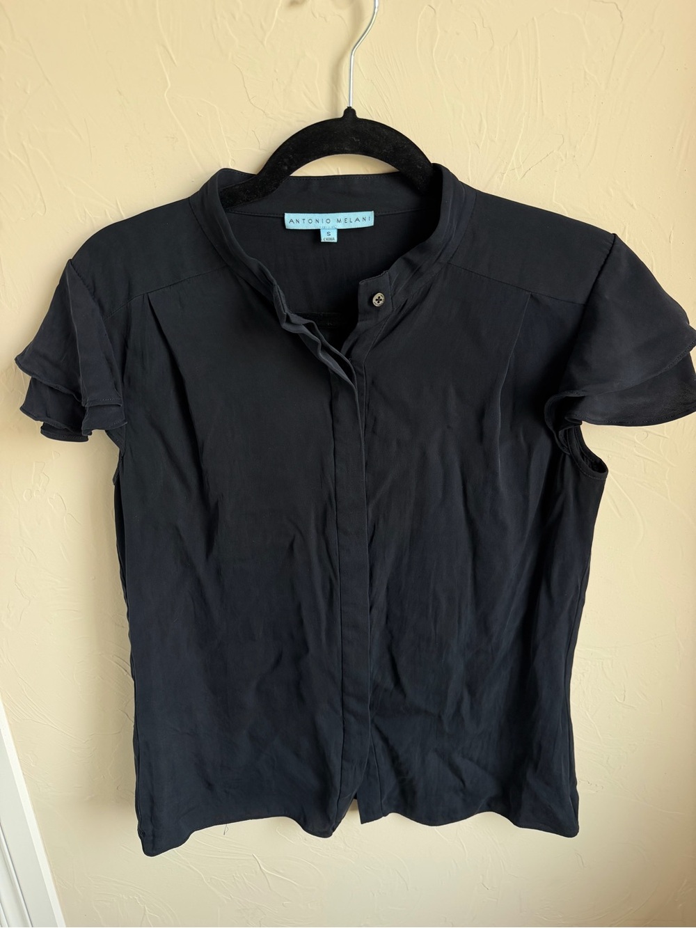 ANTONIO MELANI Black Short-Sleeve Ruffle-Accent Blouse